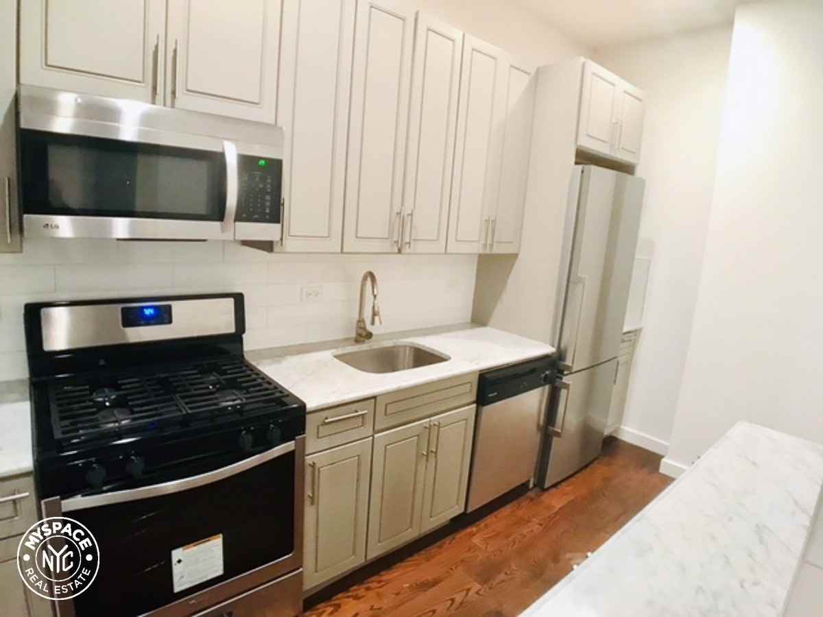 410 Eastern Pkwy #1C
