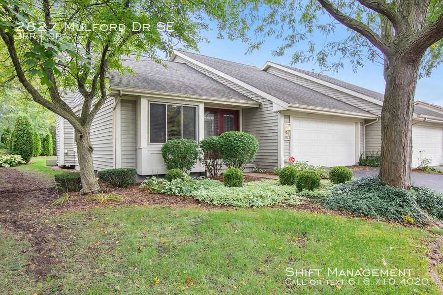 2827 Mulford Dr Se - Photo 2 of 26