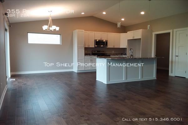 355 Prairie Creek Dr - Photo 2 of 11