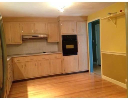 105 Ridge St - Photo 3 of 17