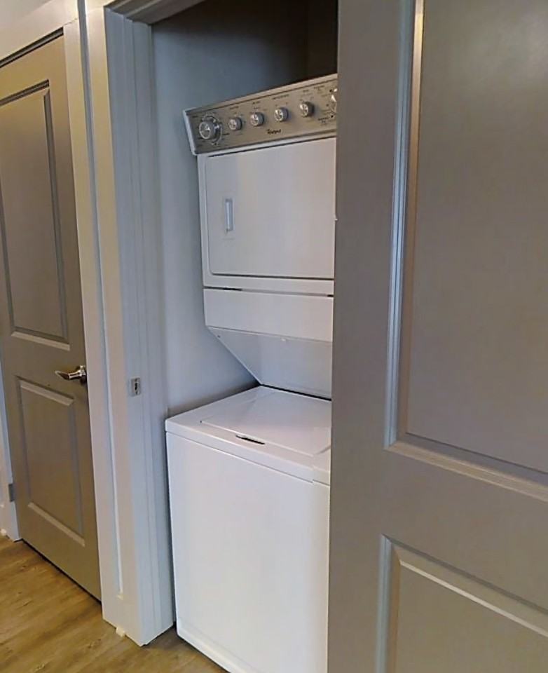 826 Old Airport Rd - Photo 2 of 11