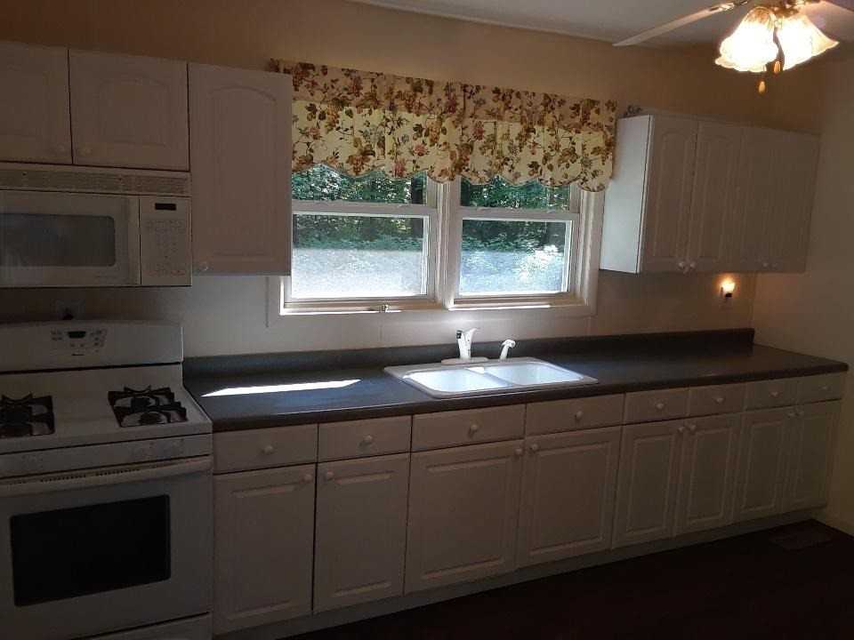 4321 Pesek Road - Photo 2 of 16