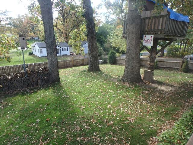 37020 Helen - Photo 2 of 24