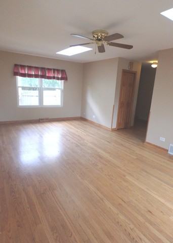37020 Helen - Photo 3 of 24