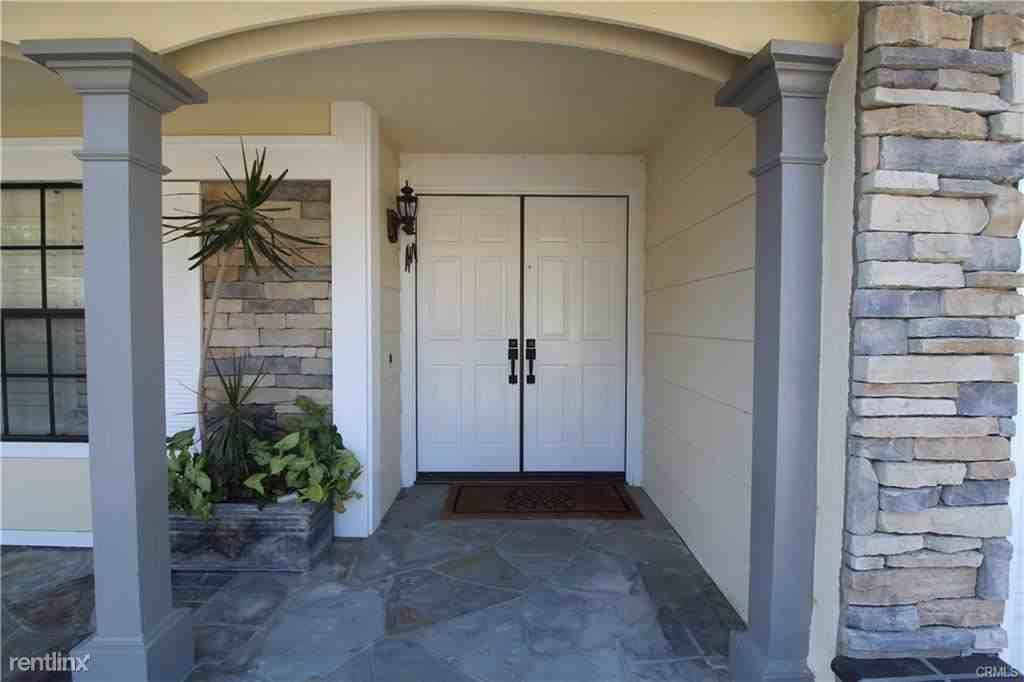 24812 Paseo Vendaval - Photo 3 of 10