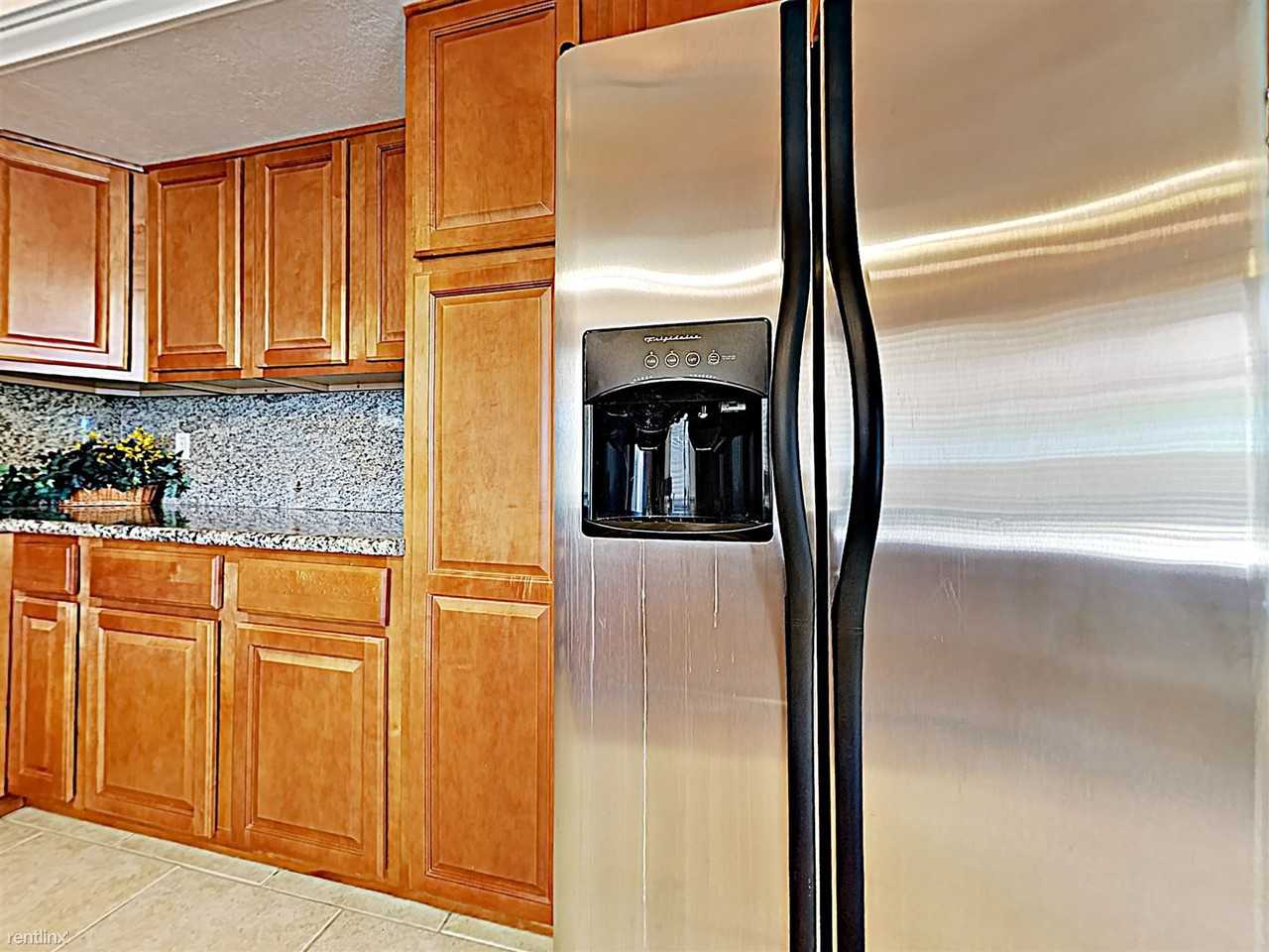 8741 E San Bruno Dr - Photo 3 of 18