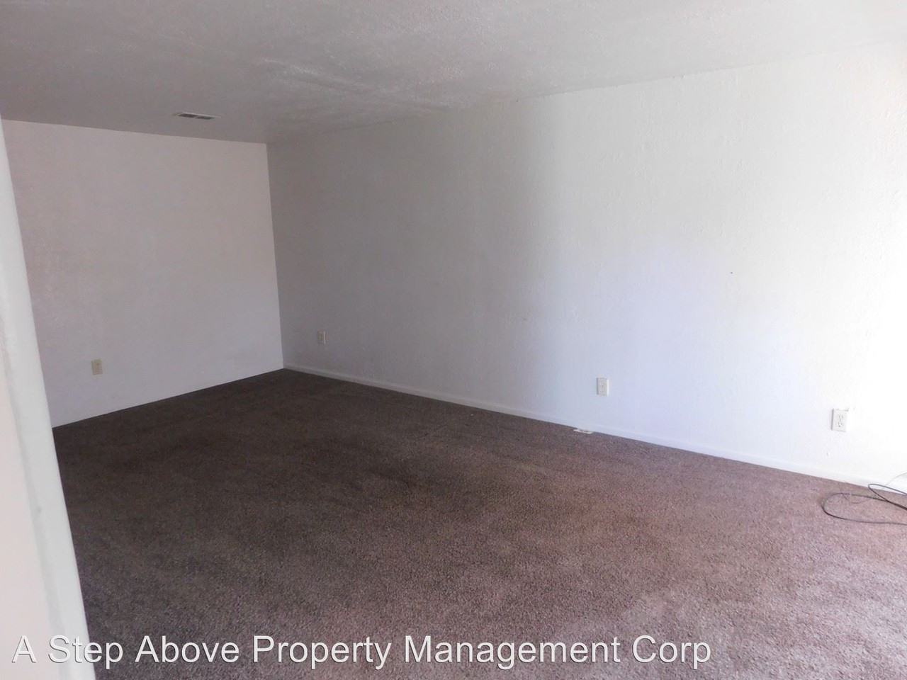 1302 Cedar Avenue - Photo 3 of 14