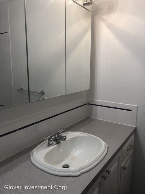 61 d Brackett Place - Photo 2 of 18