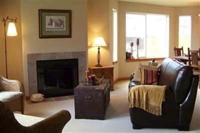 309 N Wright Ave - Photo 2 of 17