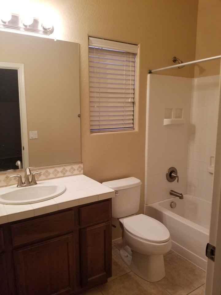 5414 W Harwell Rd - Photo 3 of 17