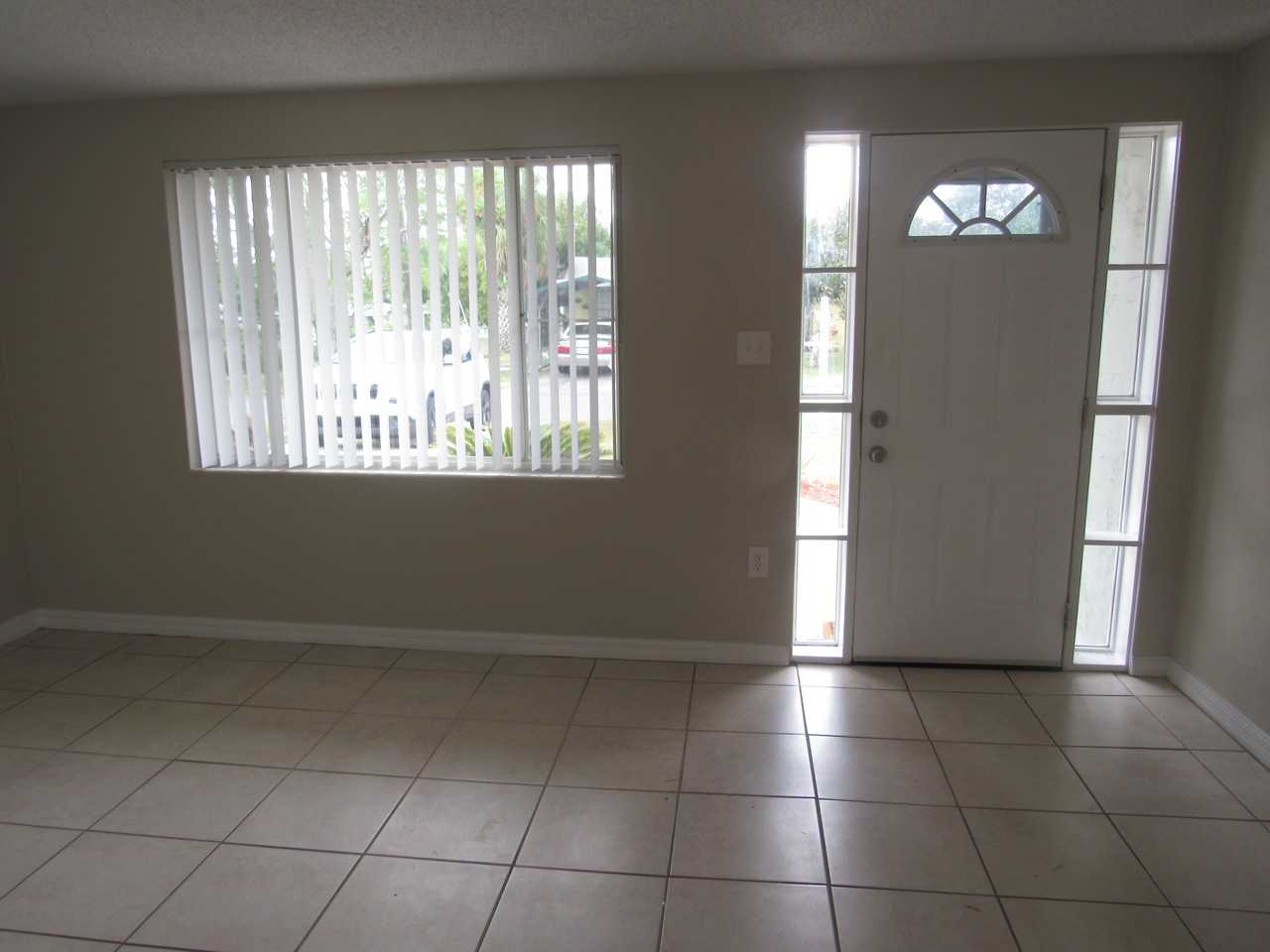 4516 Nimmer Dr - Photo 3 of 17