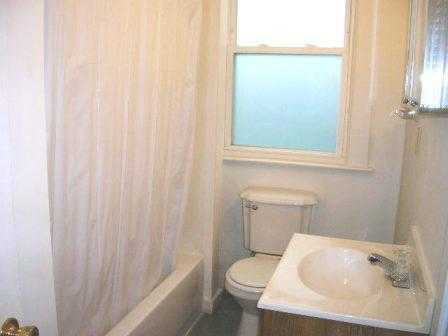 3118 Dumesnil St - Photo 3 of 10