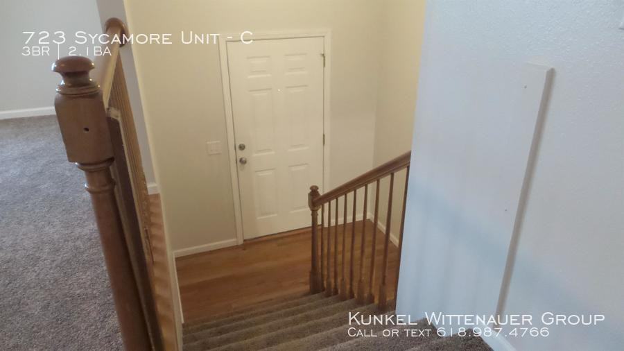 723 Sycamore Unit #C - Photo 3 of 22