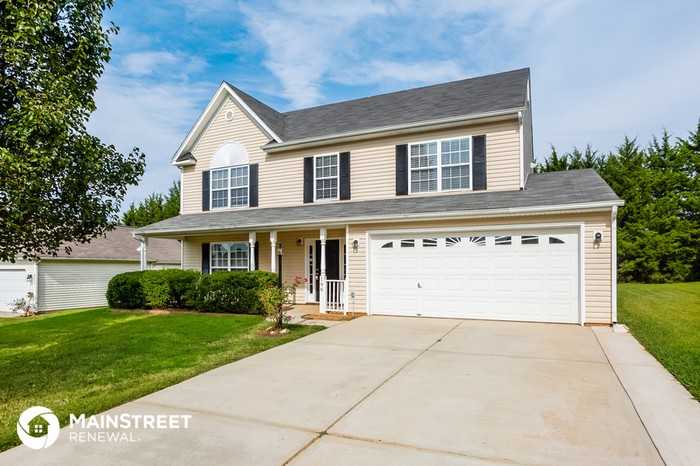 196 Stallings Mill Drive - Photo 2 of 17