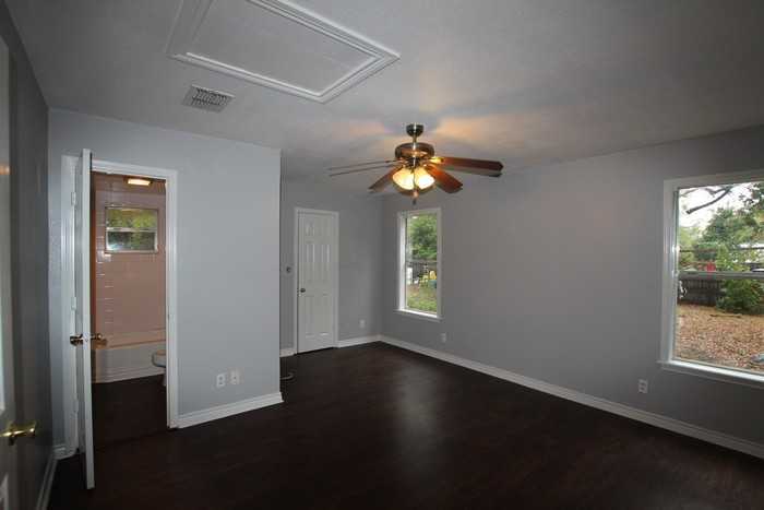 1221 Francis Ave. - Photo 2 of 19