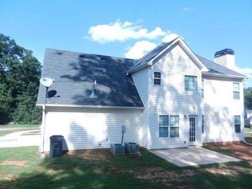 331 Bridgemill Ln - Photo 2 of 18