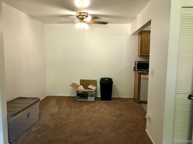 26740 Joy Road Unit D-5 - Photo 3 of 9