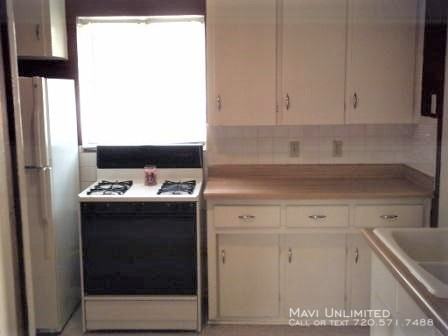 1910 Eaton St. - Photo 3 of 4