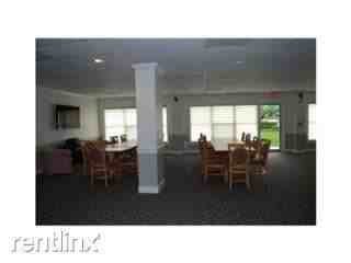 COUNTRY CLUB TOWER - Photo 2 of 42