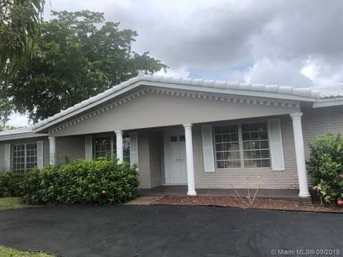 7561 Plantation Road - Photo 2 of 8