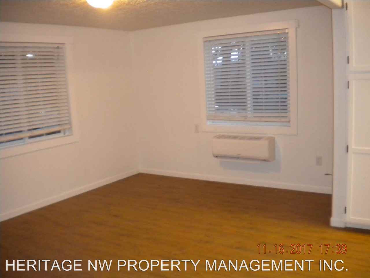 545 9th Ave - Photo 3 of 14