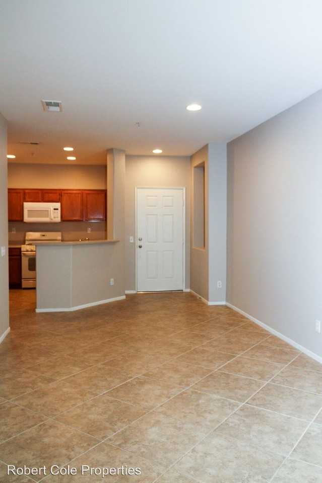 26308 Arboretum Way 206 - Photo 3 of 9