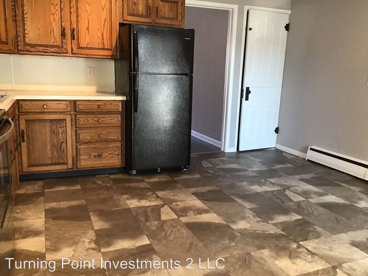 117 N. Franklin St. - Photo 3 of 10