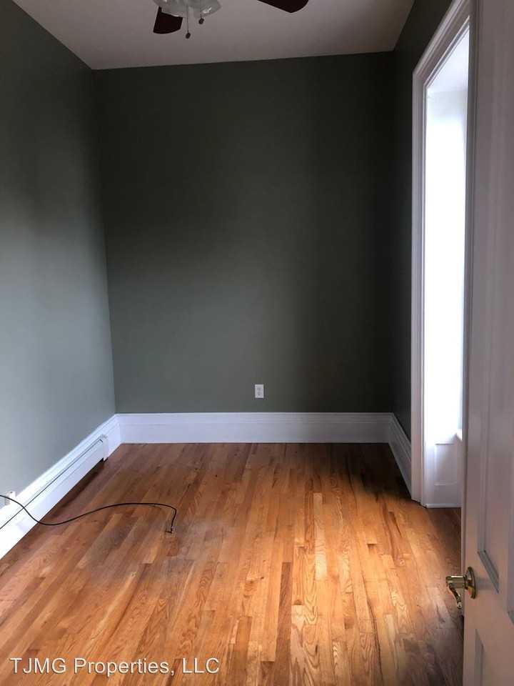 65 Oswego St - Photo 3 of 18