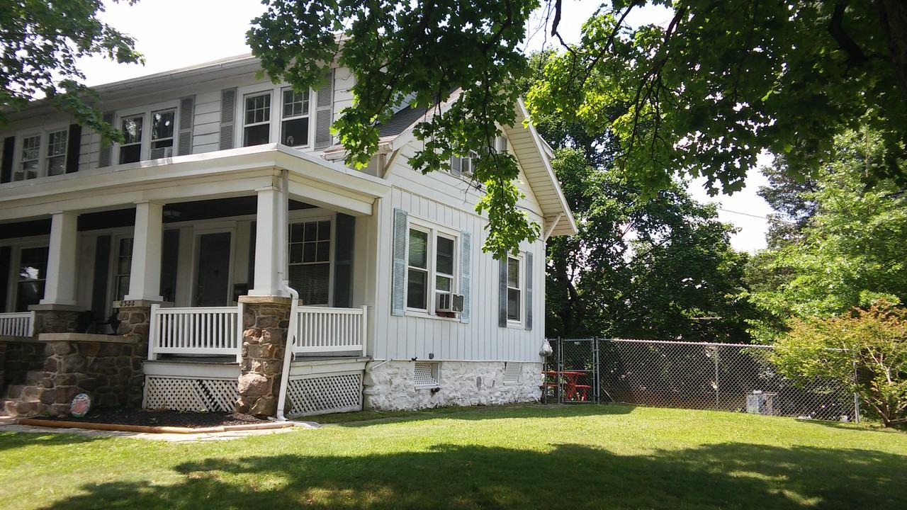 4344 10th Ave - Photo 2 of 22