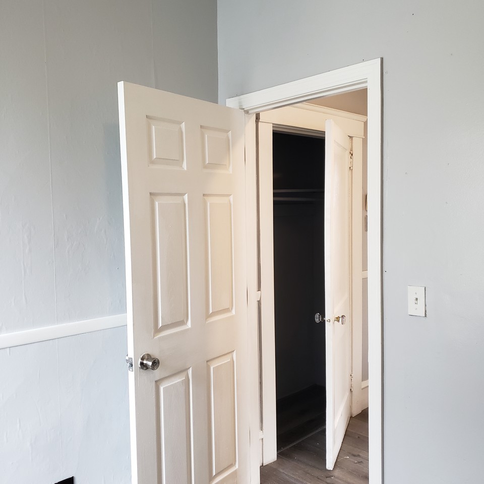 150 Forest St - Photo 2 of 9