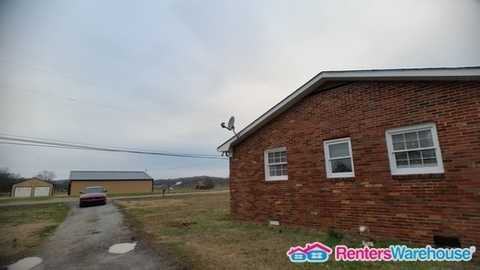 1712 Greenwood Rd - Photo 3 of 14