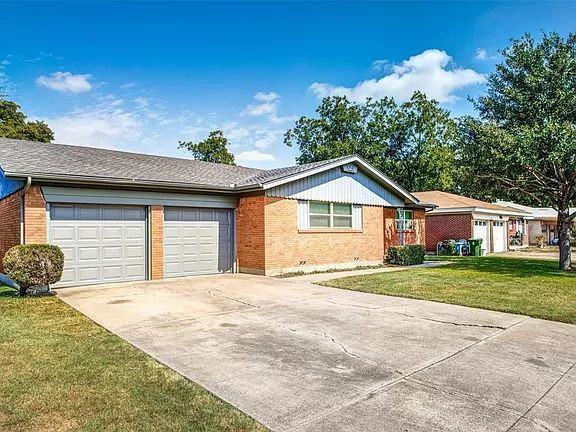 7513 Oxley Dr - Photo 3 of 26