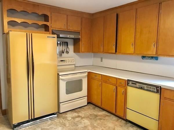 591 Merriam Ave - Photo 3 of 13