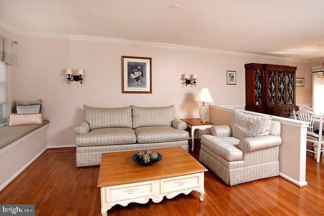 129 Stetson Drive - Photo 3 of 25