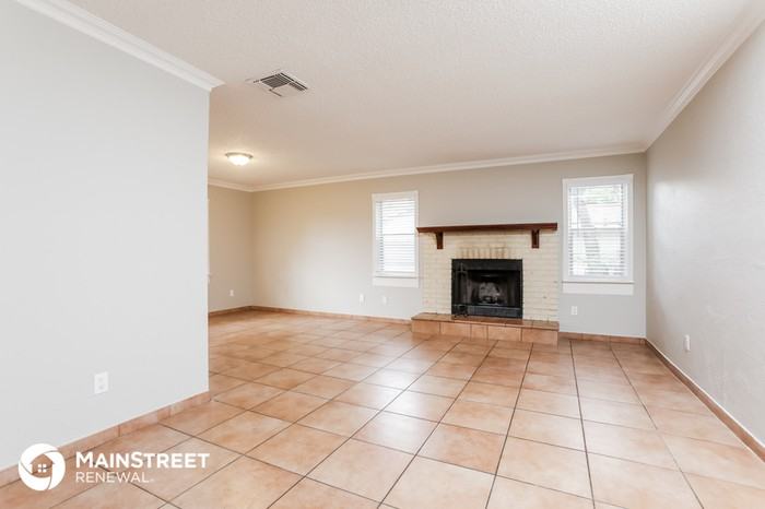 928 Cheetah Trail - Photo 3 of 16