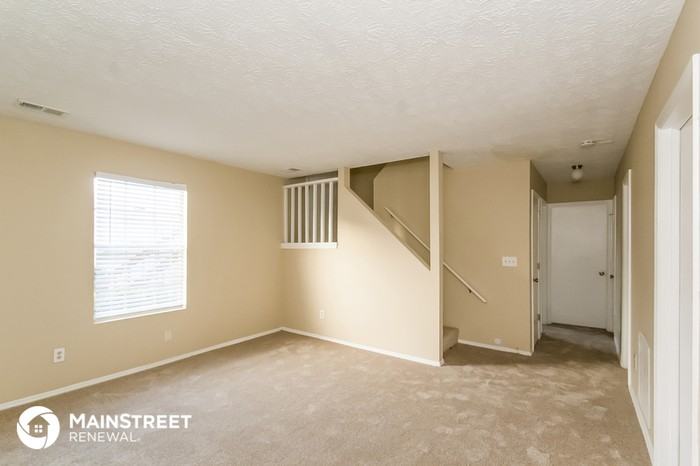 3048 Laurengate Drive - Photo 2 of 15