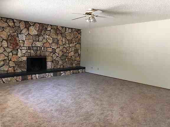 3162 Hill Rd E - Photo 3 of 34