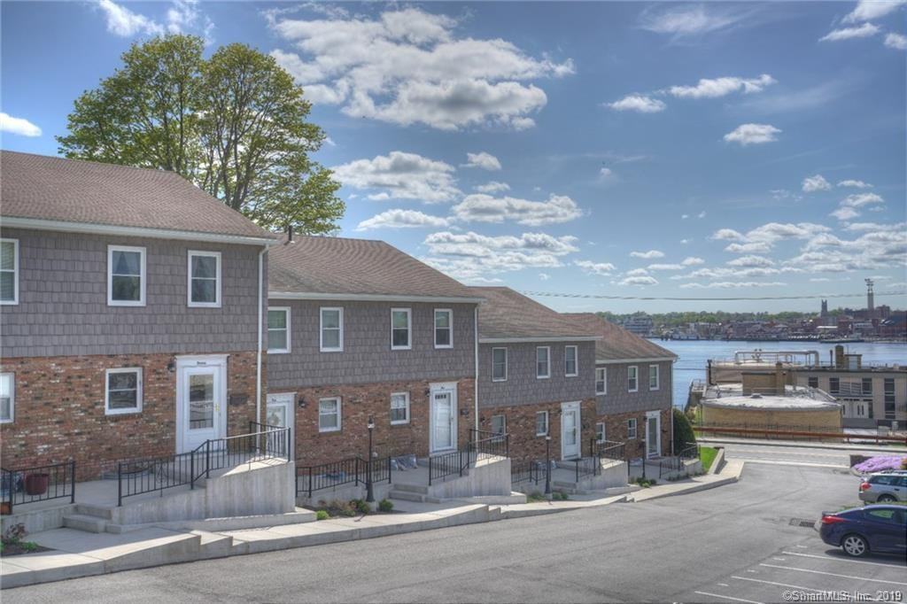 324 Thames Street 7, Groton, CT 06340 2 Bedroom Condo for Rent for