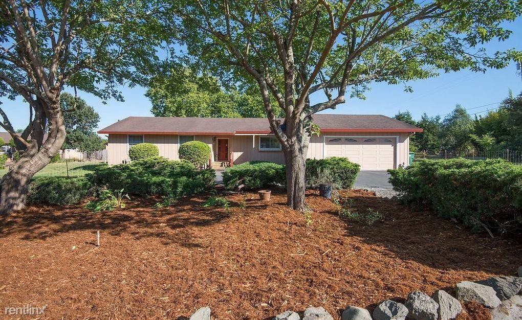 5727 Mcfarlane Rd - Photo 3 of 8