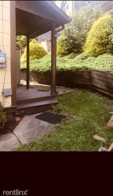 1012 Louissa Place J - Photo 3 of 35