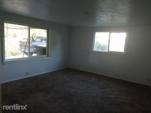 714 14th Street - Photo 2 of 13