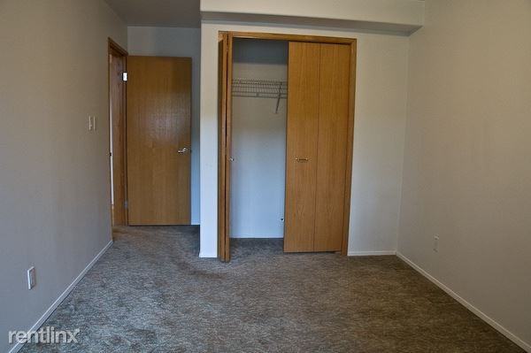 617 View Ridge Drive B - Photo 3 of 5