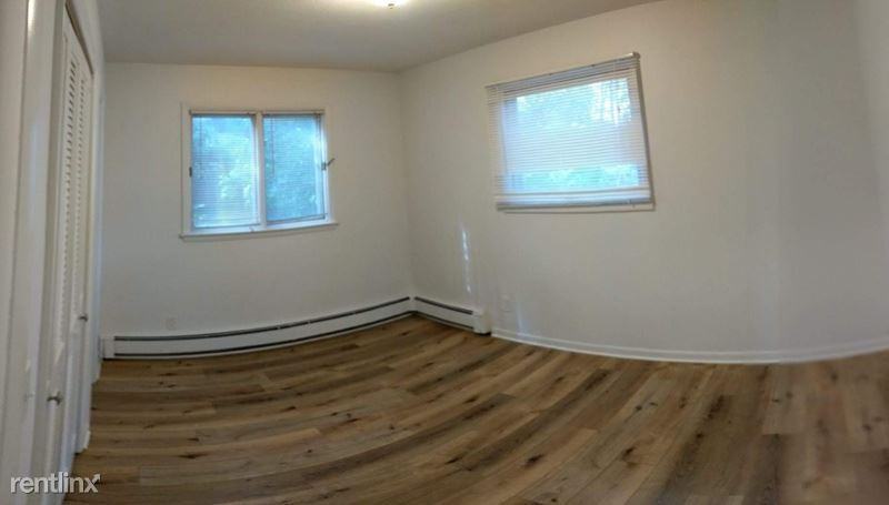 3213 Grand Ave 30 - Photo 3 of 10