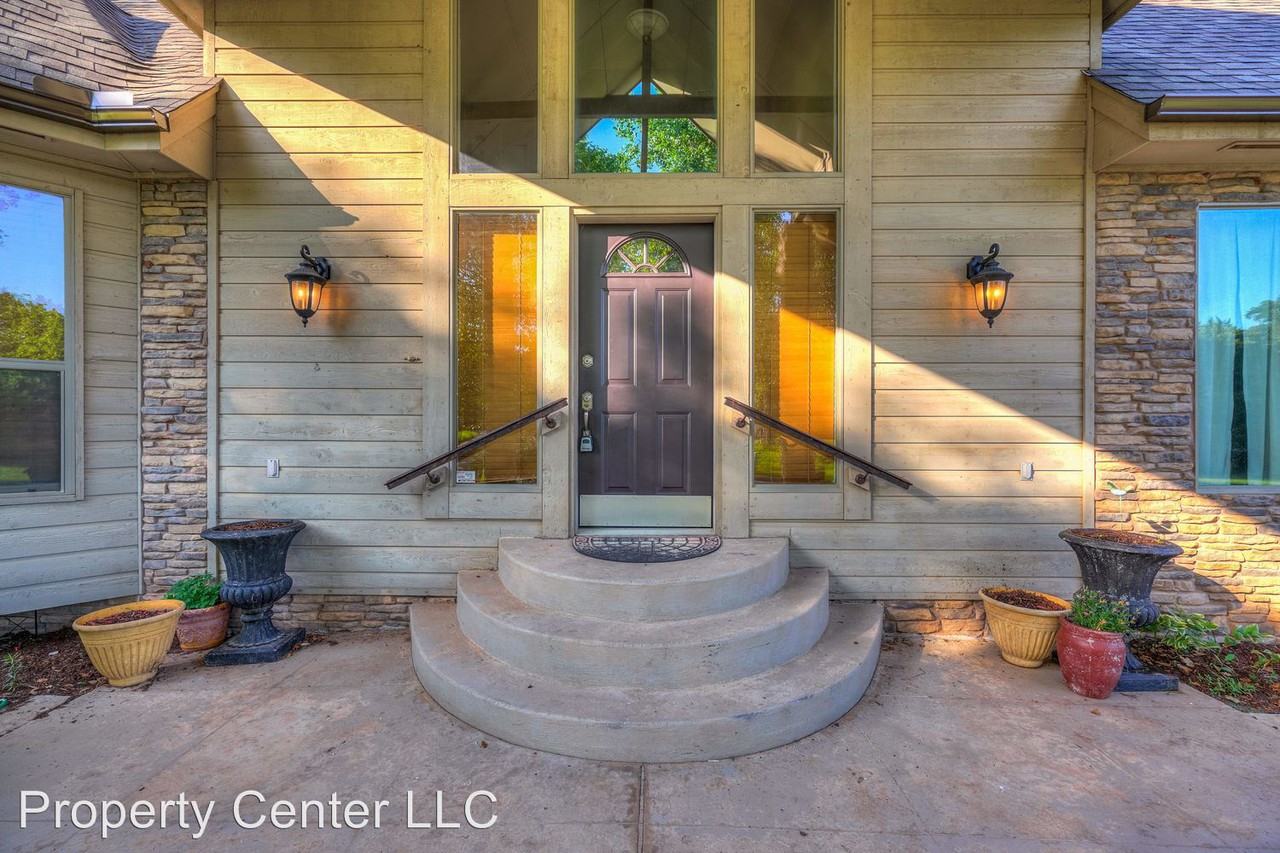 2550 Sand Plum Circle - Photo 2 of 50