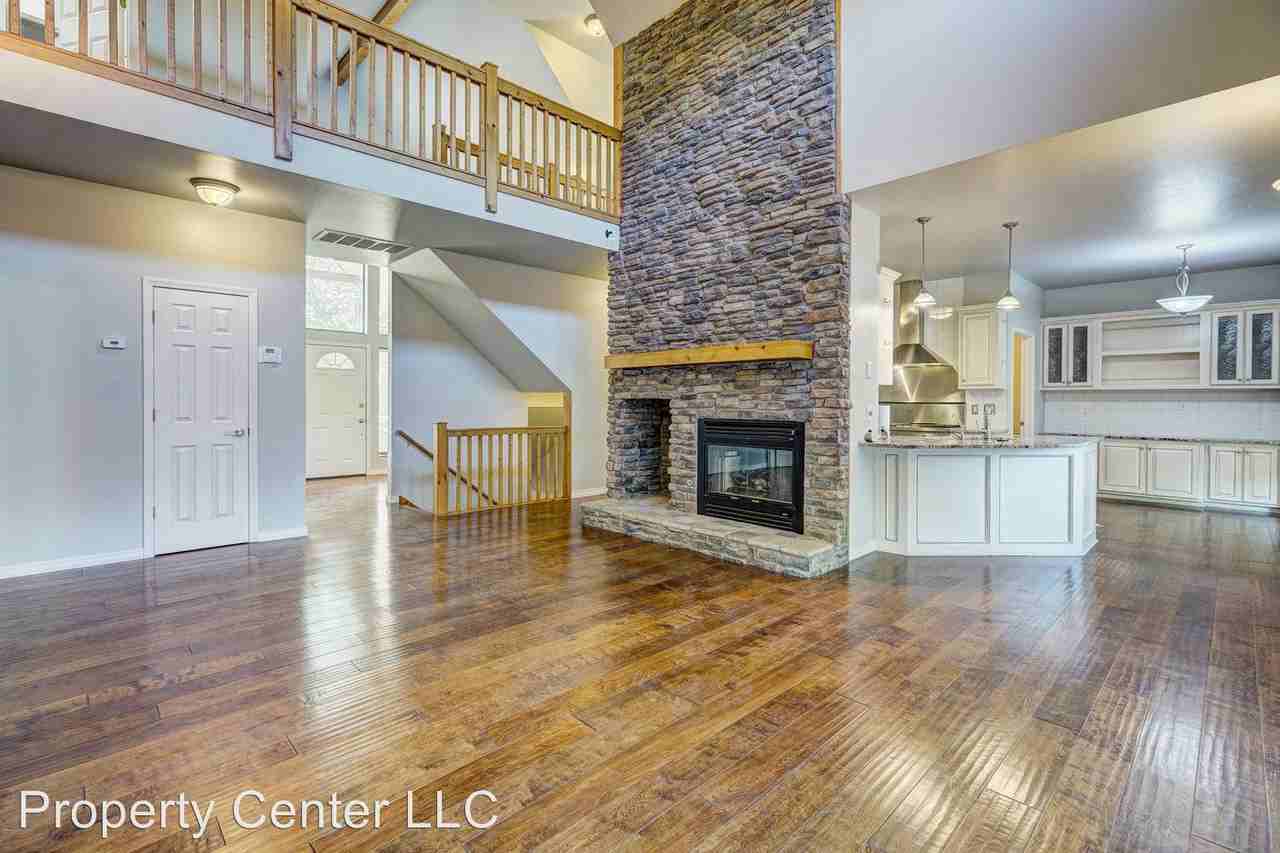 2550 Sand Plum Circle - Photo 3 of 50