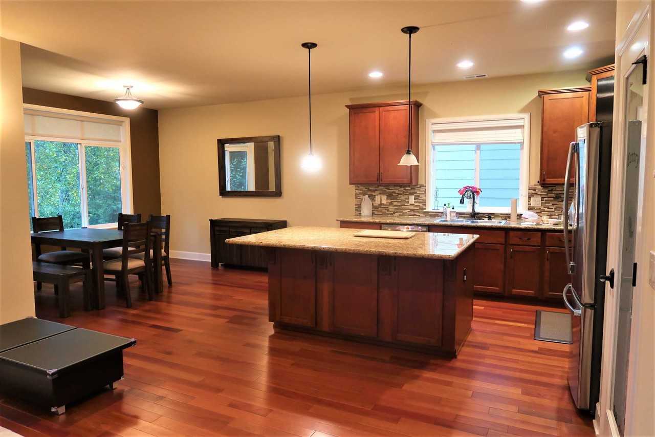 11544 Se 83rd St - Photo 3 of 17