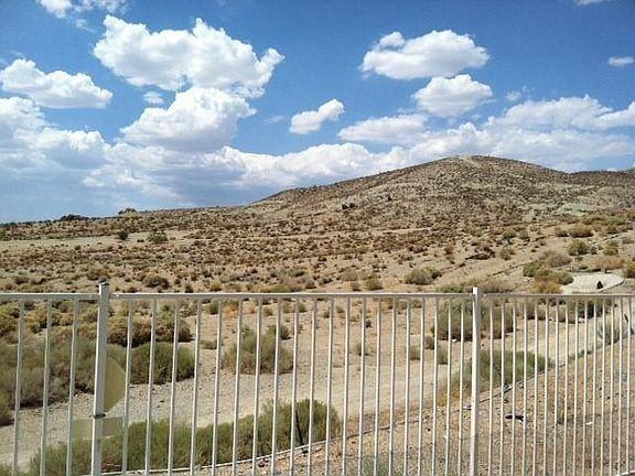 3529 Skyline Ln - Photo 2 of 5