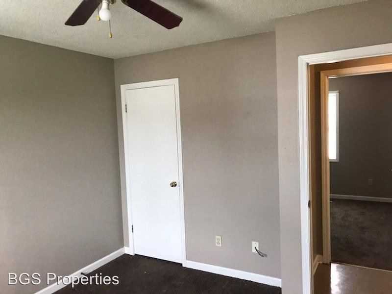 617 E Main St - Photo 2 of 7