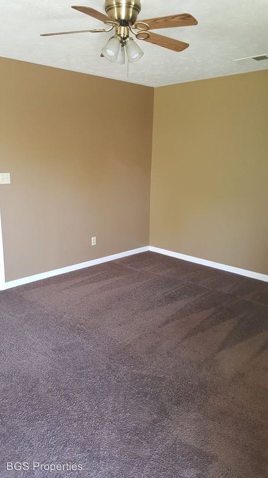 613 E Main St - Photo 2 of 6