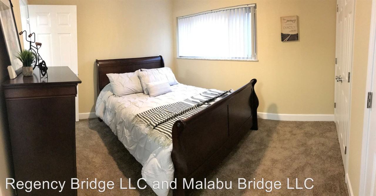 2075 Regency Road - Photo 3 of 10